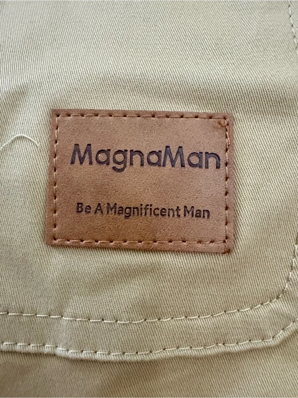 MagnaMan Mens Khaki Drawstring Shorts Large NWT Moisture Wicking Stretch
